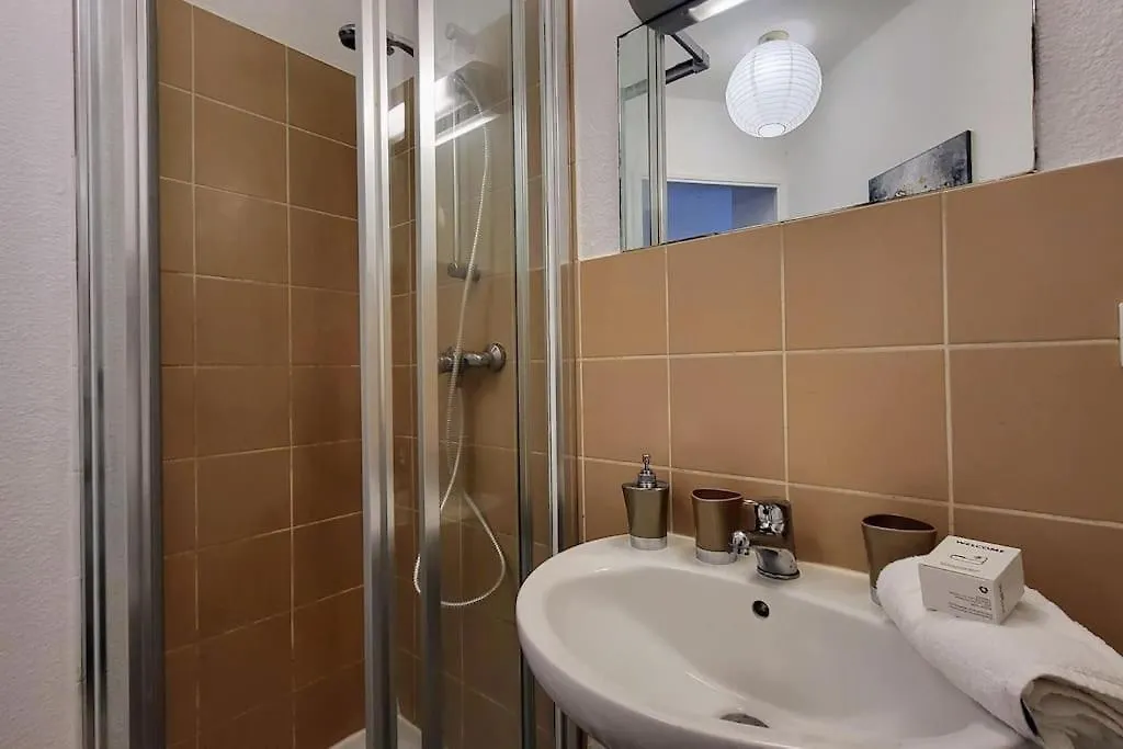 Cosy Studio For Couples - Ideal 2P-Quiet Escape-Ac Nice Appartement